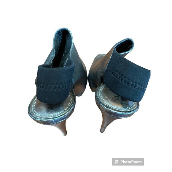 Bebe Siver/metallic Heels W/Peep Top. Sz.8 M - Picture 2 of 10